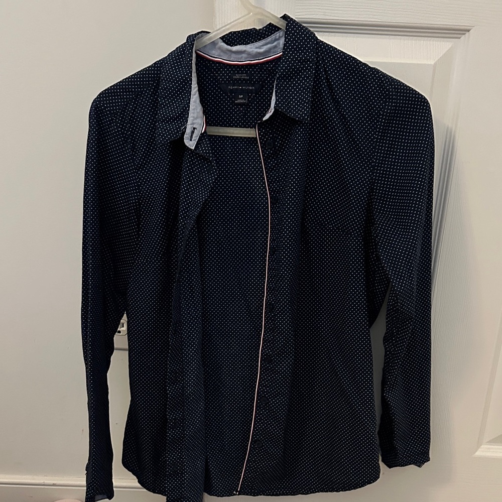 Tommy Hilfiger Women's Navy Blue Polka Dot Button Down Shirt